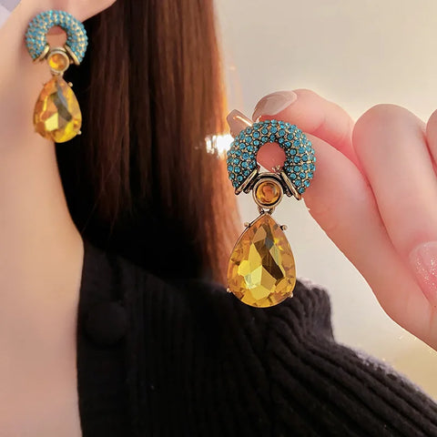 Rhinestone Circle Water Drop Metal Vintage Dangle Earrings
