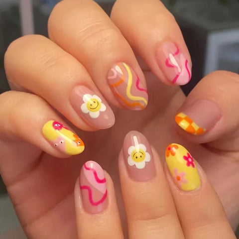 Uñas postizas diseño francés