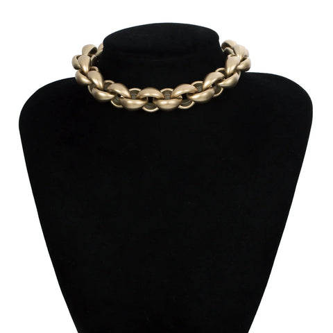 Thick O-shaped Buckle Necklace Simple