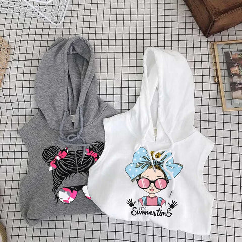 Conjunto de suéter e shorts de manga curta infantil