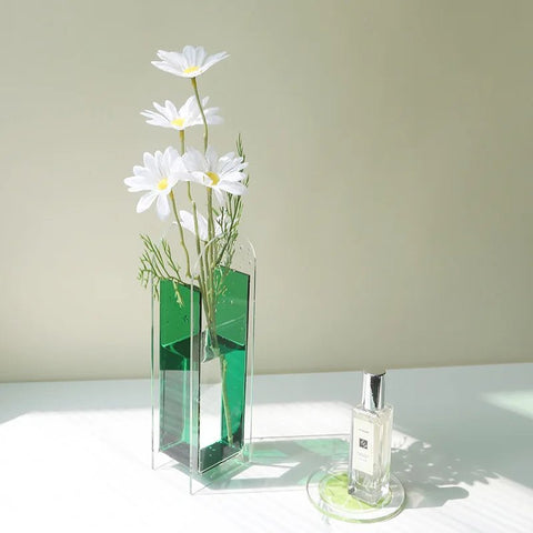 Acrylic Vases Geometric Shape Transparent - EveryWares