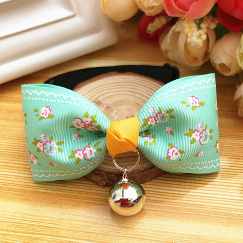 Bow Tie Adjustable to the Cat's Neck and with Bell - EveryWares