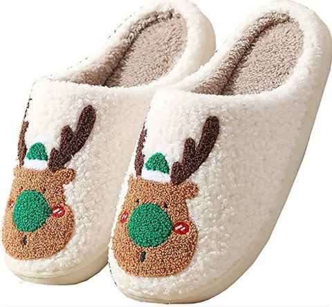 Cozy Christmas Slippers - EveryWares