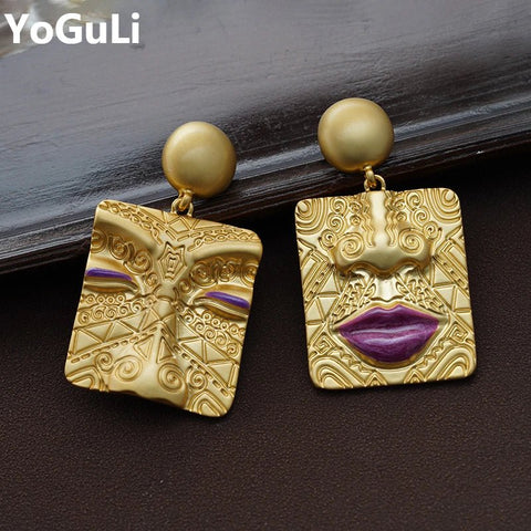 Earring Statue Personality Design High Quality Brass Asymmetrical Earrings - EveryWares