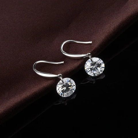 Elegant Earrings With Crystals - EveryWares