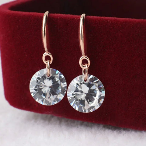 Elegant Earrings With Crystals - EveryWares