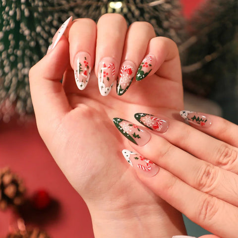 Fake Christmas Nail Set - EveryWares