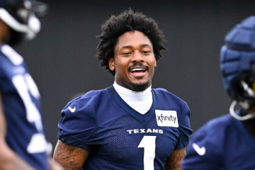 stefon diggs net worth